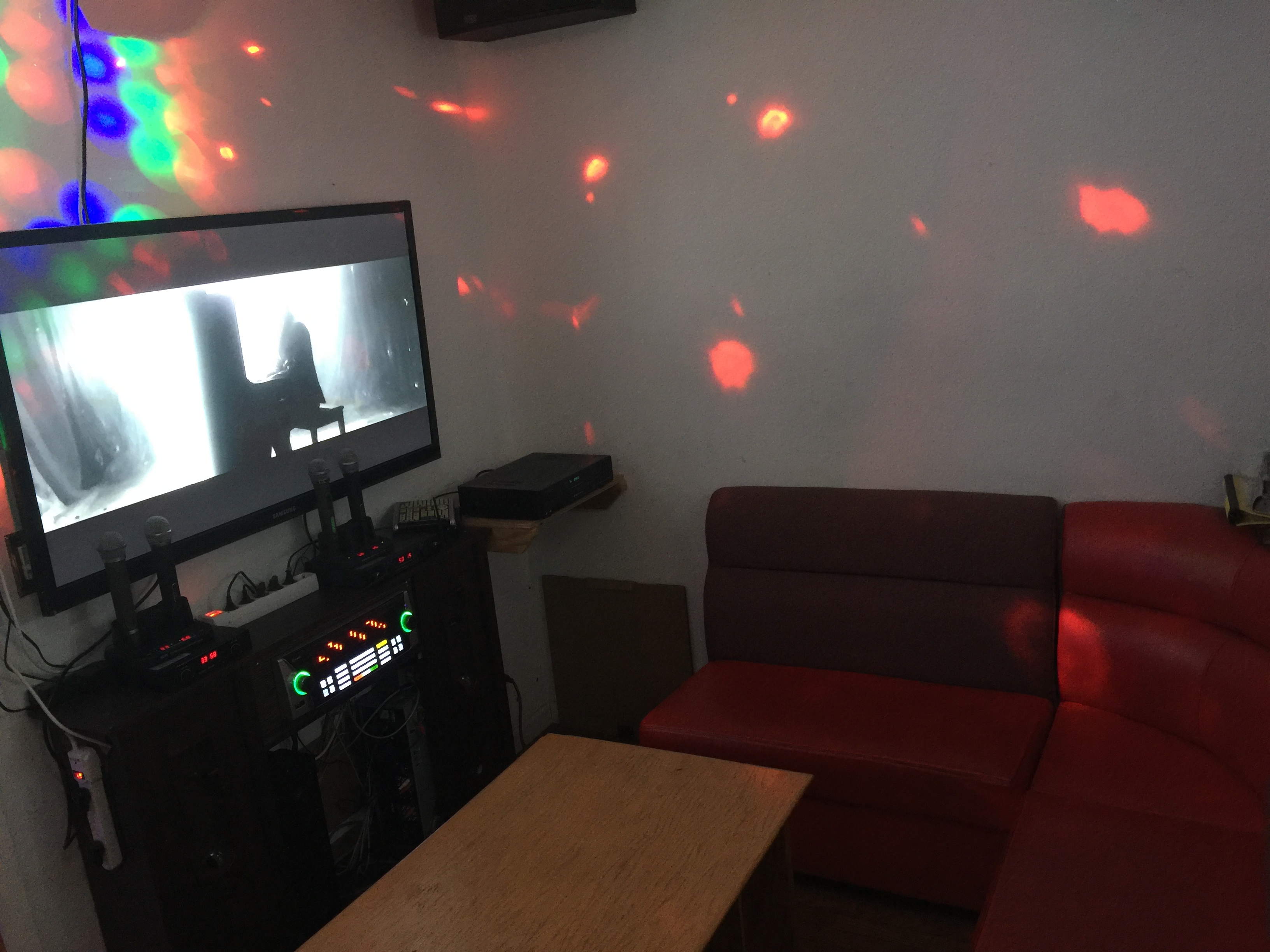Large VIP Karaoke Room Lincoln Chicago